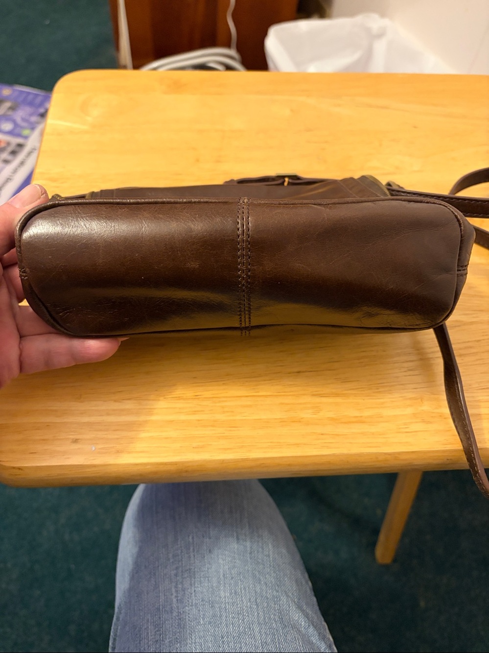 Classic Hobo Brand Brown Leather Crossbody Bag with matching wallet - Picture 3 of 7